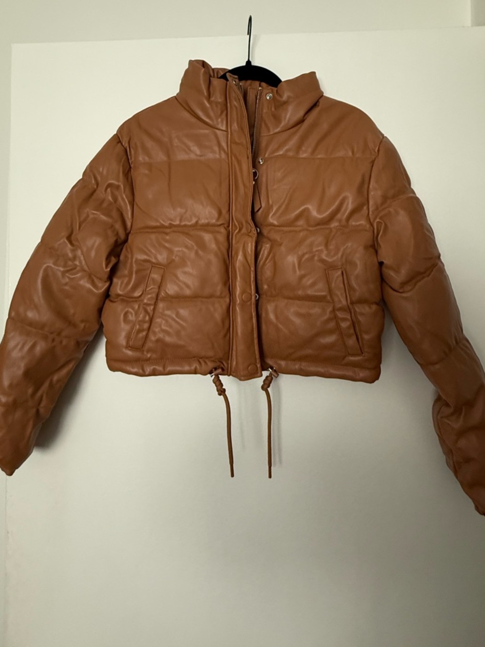 NWOT Love Tree Cropped Puffer
